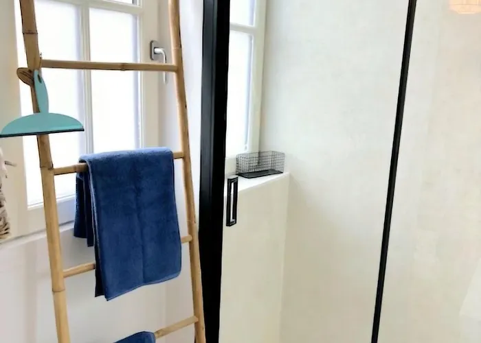 Apartment Au Pied De La Basilique