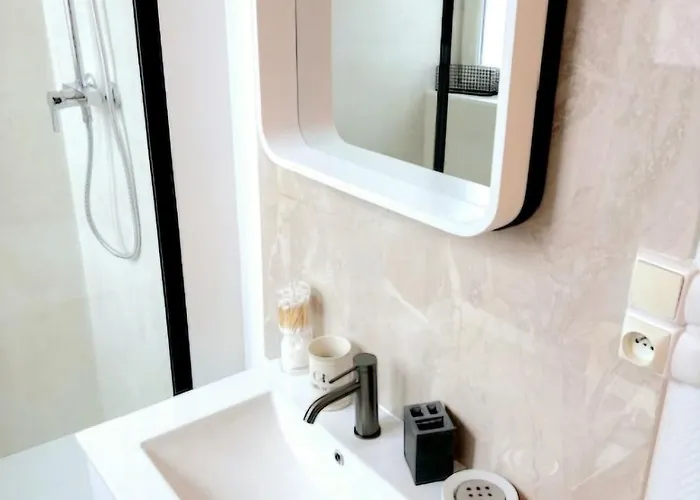 Apartment Au Pied De La Basilique Saint-Quentin (Aisne)